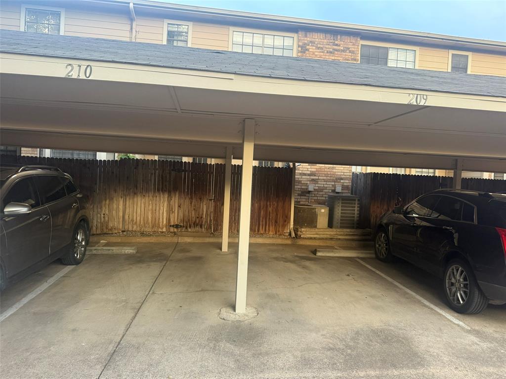Preston On Lake Condo - Residential