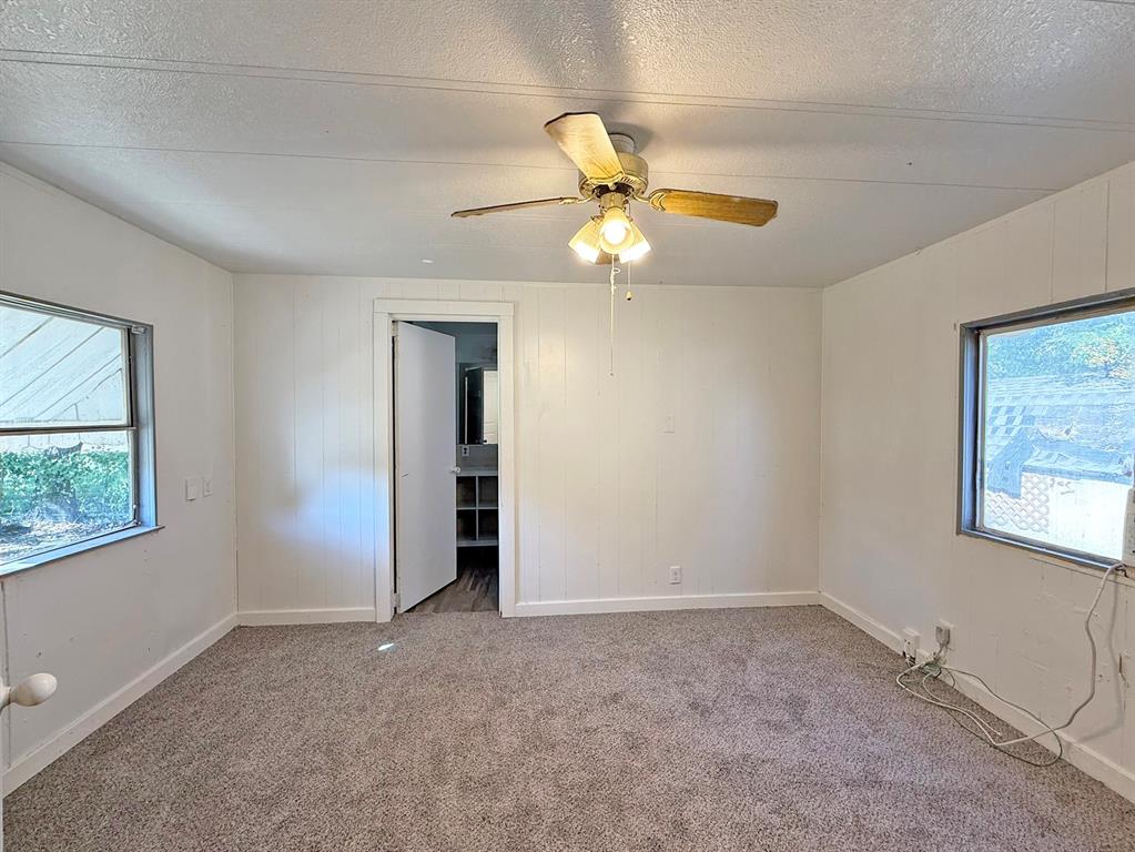 FOREST ACRES GARDENS ADDITION - Residential Lease