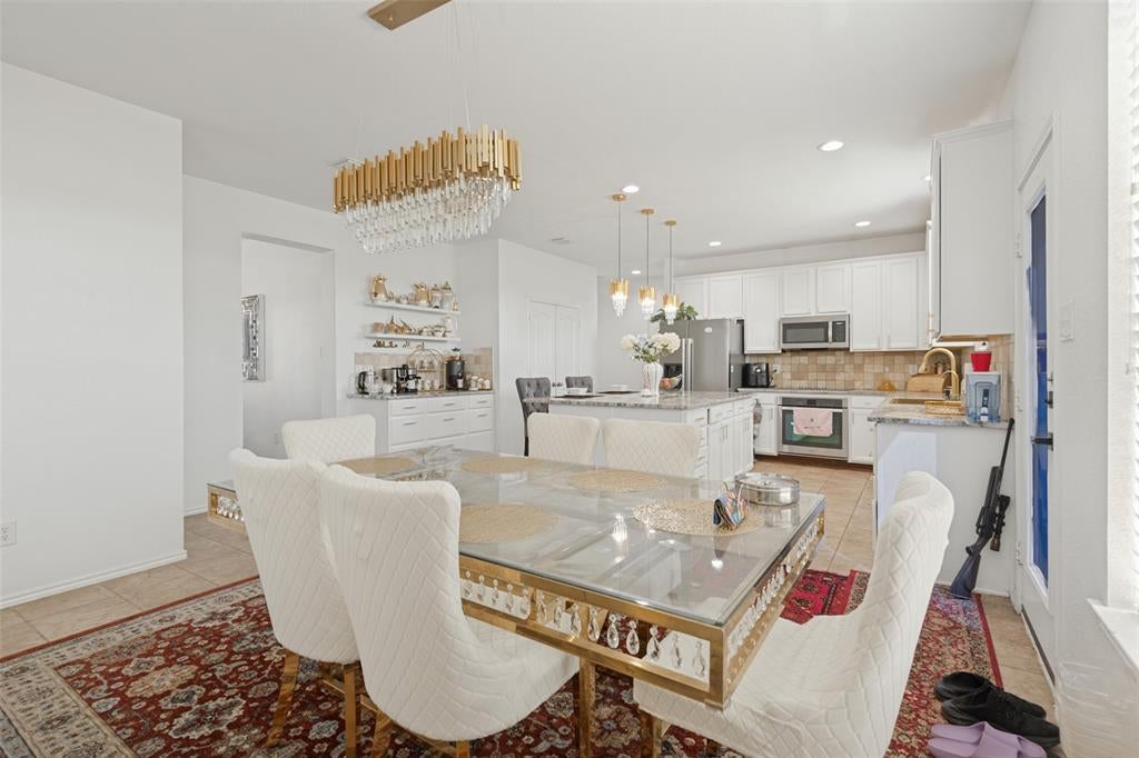 2107 Songbird Drive