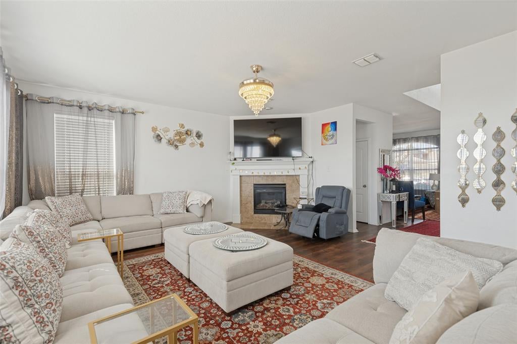 2107 Songbird Drive