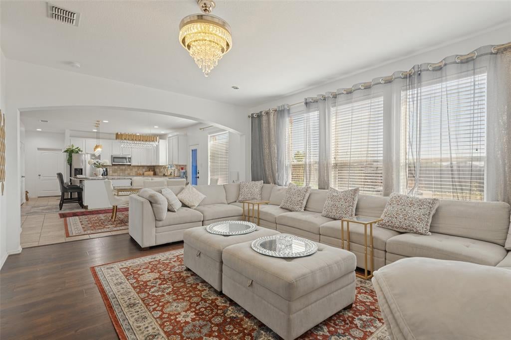 2107 Songbird Drive