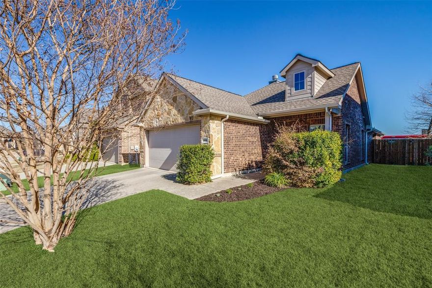 Move-in ready gem in the heart of McKinney, zoned to the highly acclaimed Prosper ISD! This well-maintained single-story home offers 3 bedrooms, 2 full bathrooms, and a thoughtfully designed open-concept layout ideal for both everyday living and entertaining. The spacious living room features a cozy fireplace and flows seamlessly into the eat-in kitchen, which boasts granite countertops, a gas stove, ample cabinet space, and generous natural light. The private owner’s suite serves as a relaxing retreat with a spacious bedroom, ensuite bath complete with dual vanities, garden tub, separate shower, and a large walk-in closet. Two secondary bedrooms are situated on the opposite side of the home, providing a desirable split-bedroom floor plan for added privacy. Enjoy outdoor living in the nice-sized backyard, perfect for relaxing or hosting gatherings. Located in a welcoming community with access to a sparkling community pool, this home is just minutes from Hwy 380, Hwy 121, 75, shopping, dining, and top-rated schools. An excellent opportunity to own a low-maintenance home in one of McKinney’s most sought-after areas!