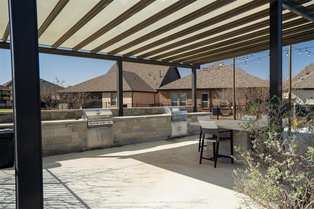 Ladera Tavolo Park Condos - Residential