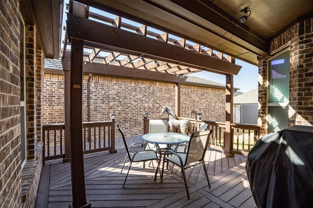 Ladera Tavolo Park Condos - Residential