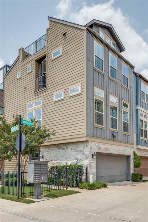 5917 Evening Star Place Dallas TX 75235
