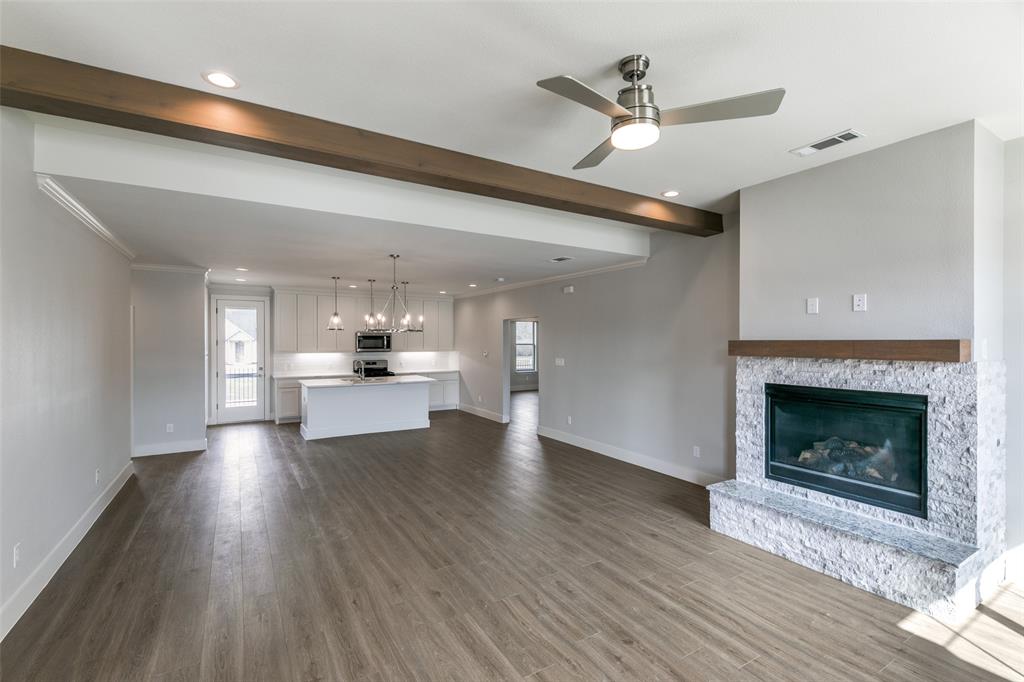 616 Prosperity Trail