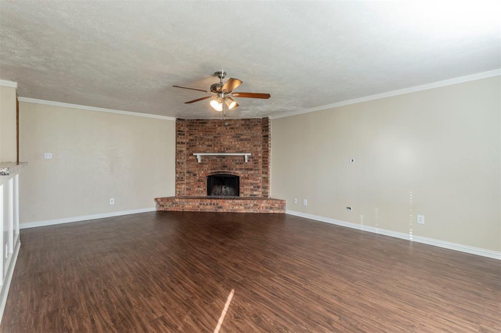 123 W Way Drive
