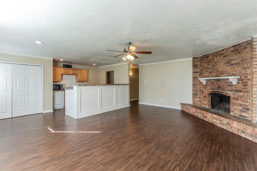123 W Way Drive