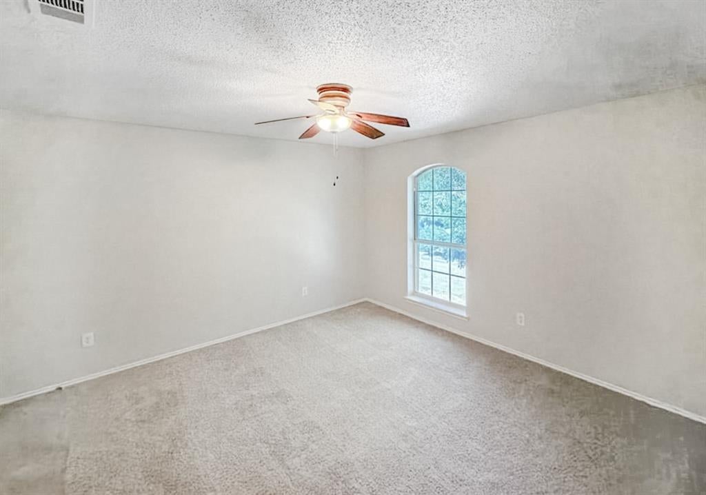 2711 Vistaview Drive