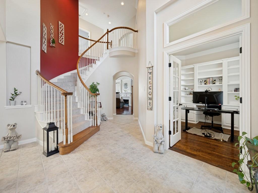 8201 Mckenzie Court