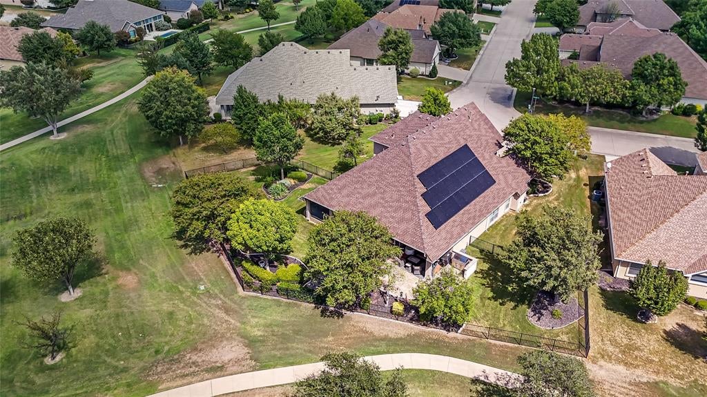 9500 Kingsley Drive