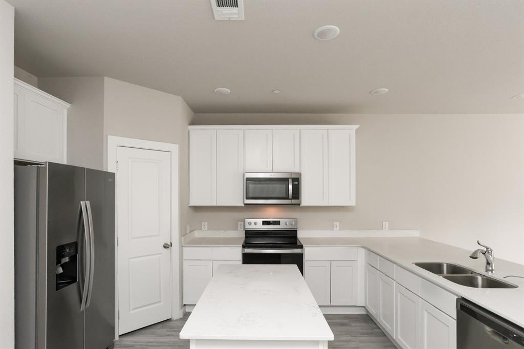 Legacy Pointe Add - Residential Lease