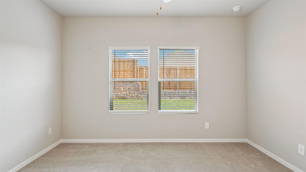 Lakehaven - Residential