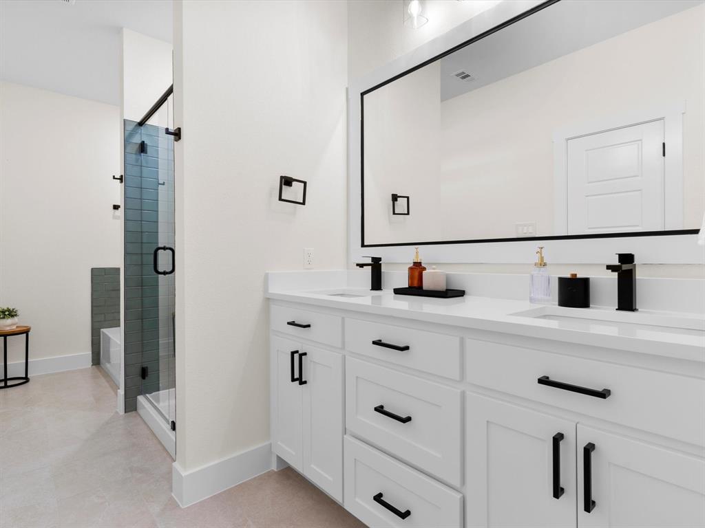 CAVANAS - Residential