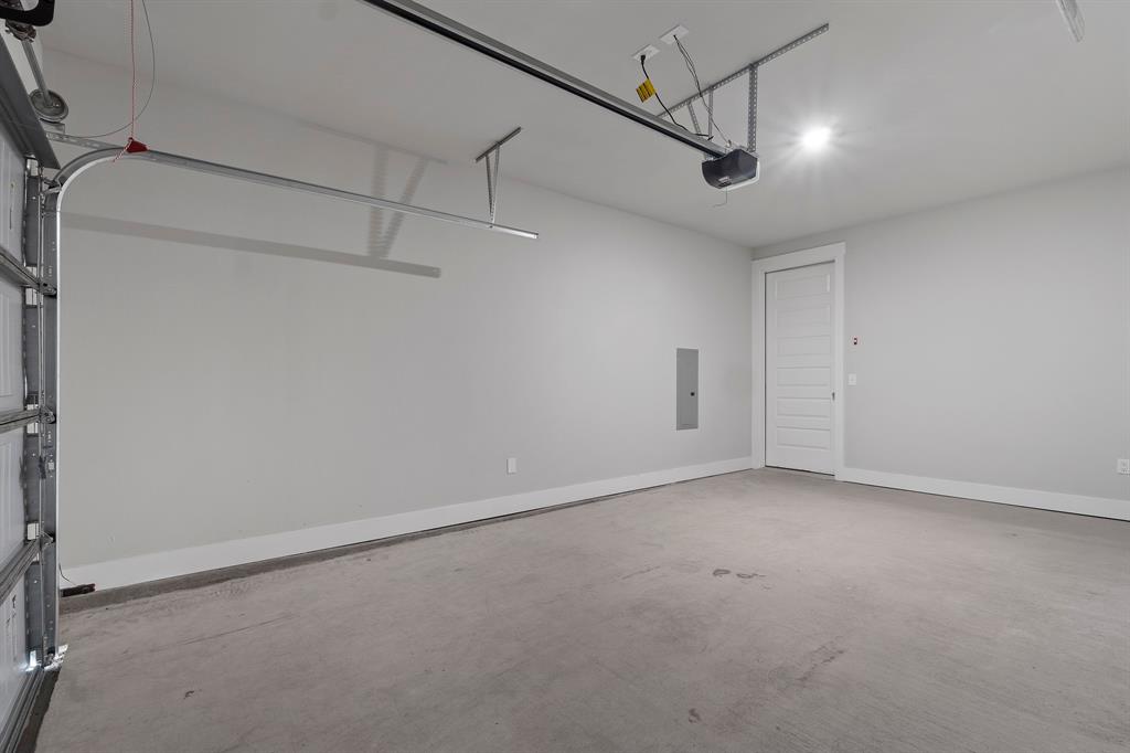 Mansions Prosper - Residential Lease