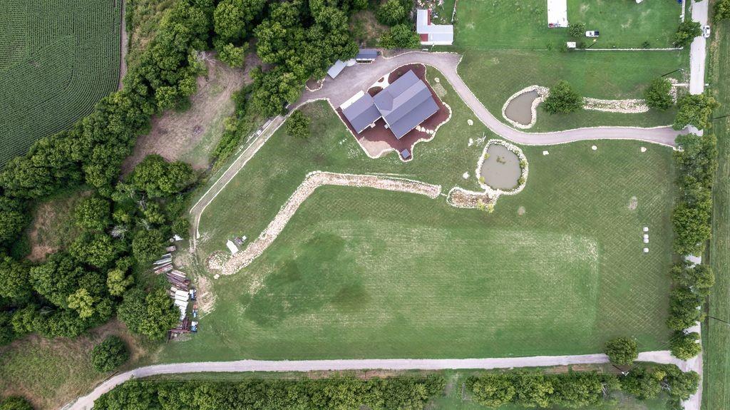 11167 Plainview Road