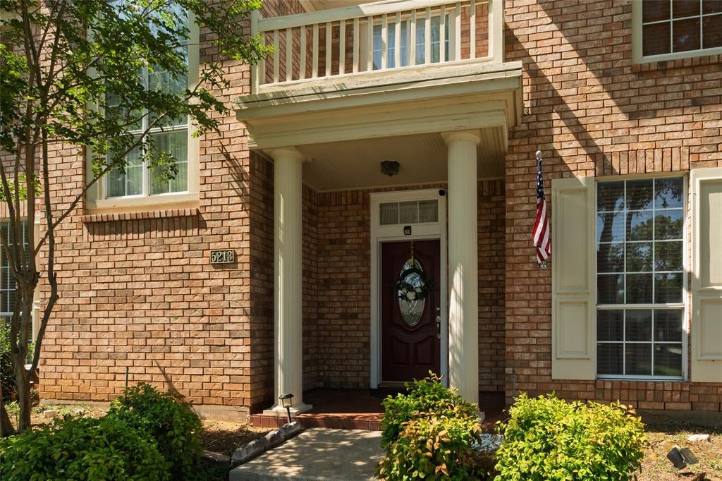 5213 Gulfwind Lane