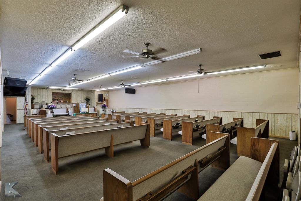 Horton & Williams Of Harris - Commercial Sale