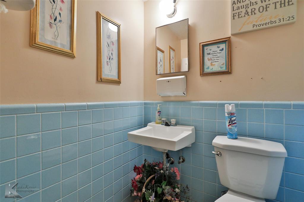 Horton & Williams Of Harris - Commercial Sale