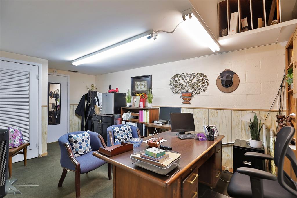 Horton & Williams Of Harris - Commercial Sale