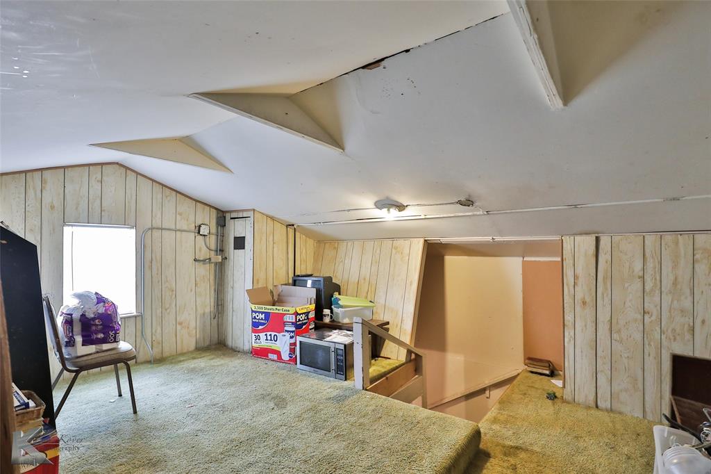 Horton & Williams Of Harris - Commercial Sale