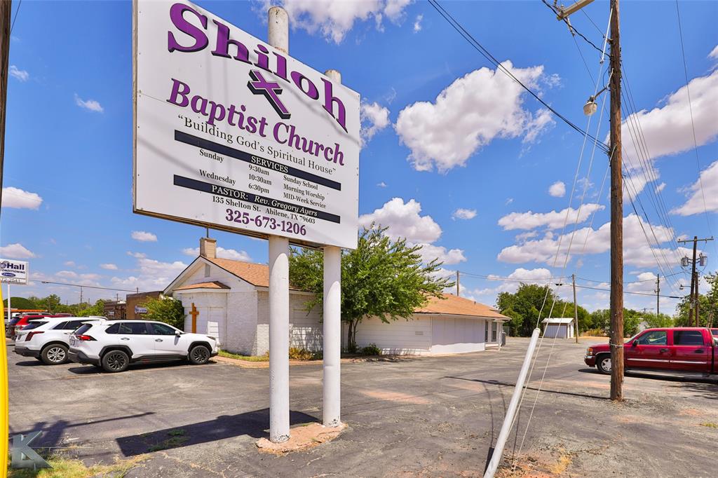 Horton & Williams Of Harris - Commercial Sale