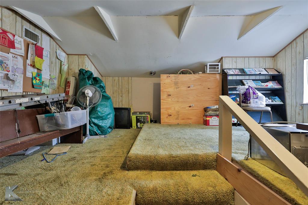 Horton & Williams Of Harris - Commercial Sale