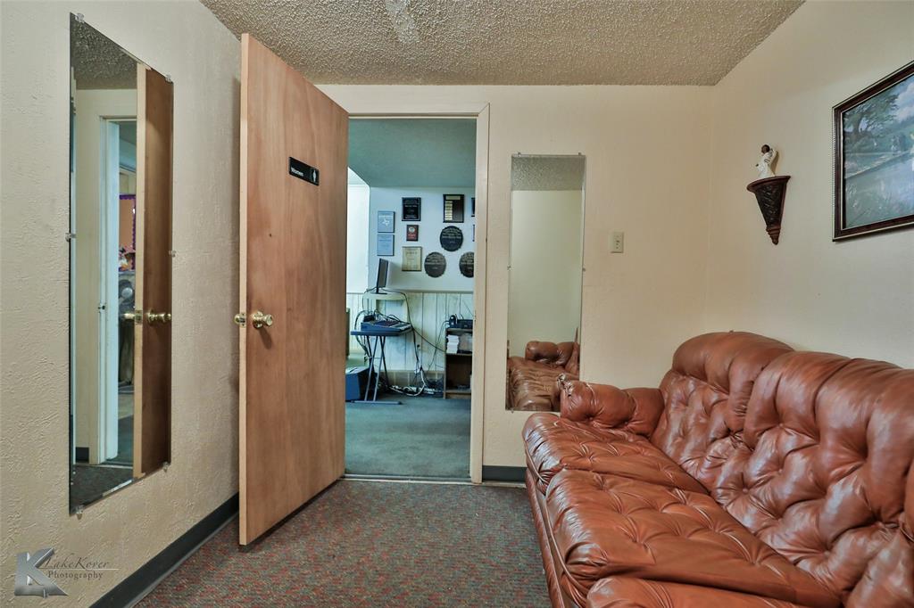 Horton & Williams Of Harris - Commercial Sale