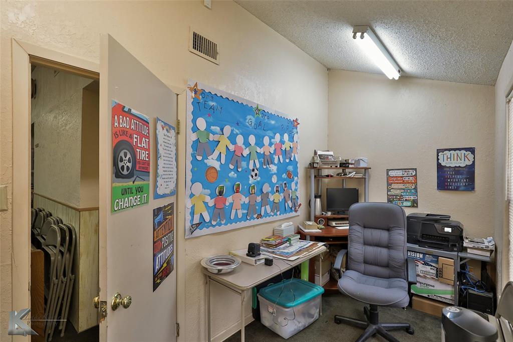 Horton & Williams Of Harris - Commercial Sale