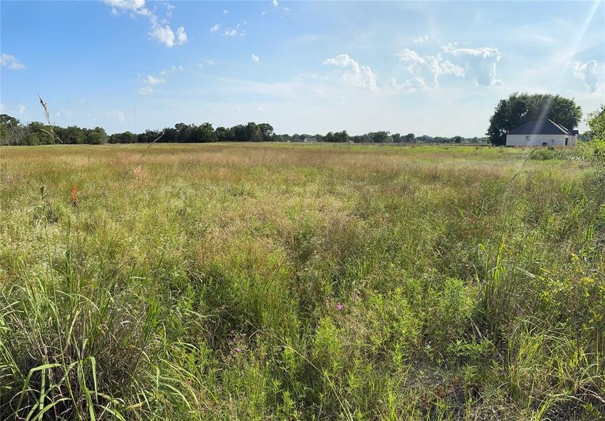 1.2 Acres Available – Build Your Dream Home
No HOA • No Size Restrictions • Residential Zoning (No Mobile Homes)

Dreaming of wide open space and the freedom to build exactly what you want? This rare 1.2-acre residential lot offers the perfect blank canvas. Whether you're planning a modern luxury estate, a peaceful farmhouse retreat, or a spacious family home with room to grow, this land gives you the space and flexibility to make it happen.

Highlights:

Residential zoning

No restrictions on home size

Stick-built construction only (no mobile homes)

Space for a pool, guest house, garage, workshop, garden, and more

Plenty of privacy and room to breathe

Bring your own builder or get help designing a custom layout that fits your lifestyle. The possibilities are wide open.