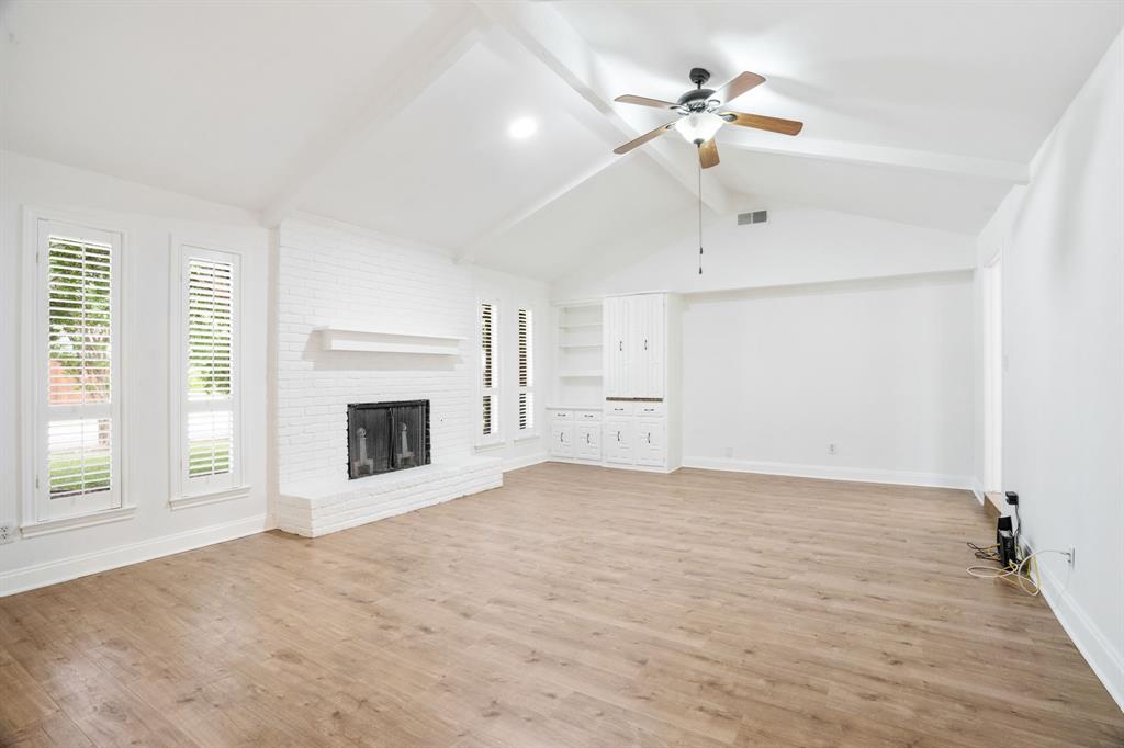 3105 Roundrock Trail