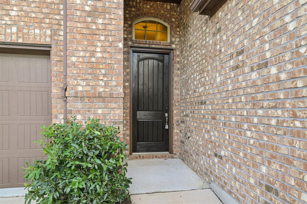 924 Lake Cypress Lane