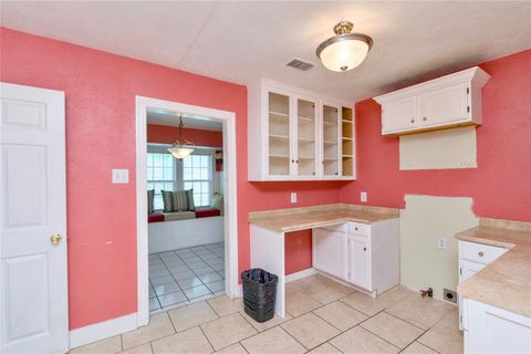 Tiny photo for 3332 Ryan Avenue, Fort Worth, TX 76110 (MLS # 21337996)