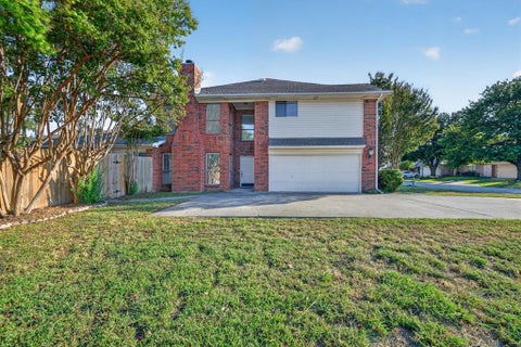 Photo of 5646 Cancun Drive, North Richland Hills, TX 76180 (MLS # 21405269)