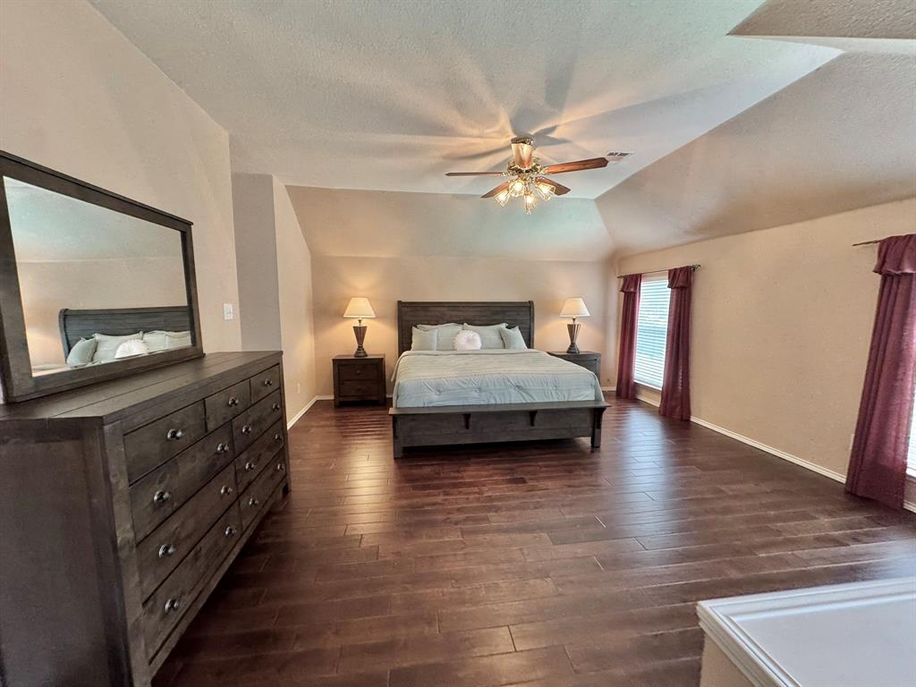 Knolls At Russell Creek Ph 1 - Residential Lease