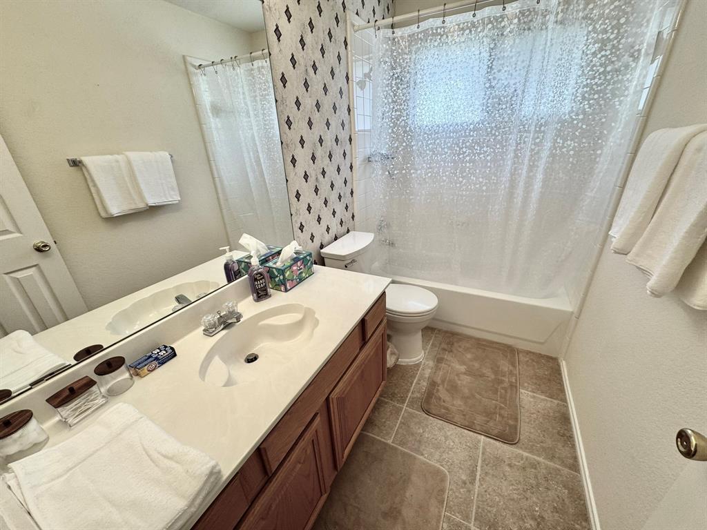 Knolls At Russell Creek Ph 1 - Residential Lease