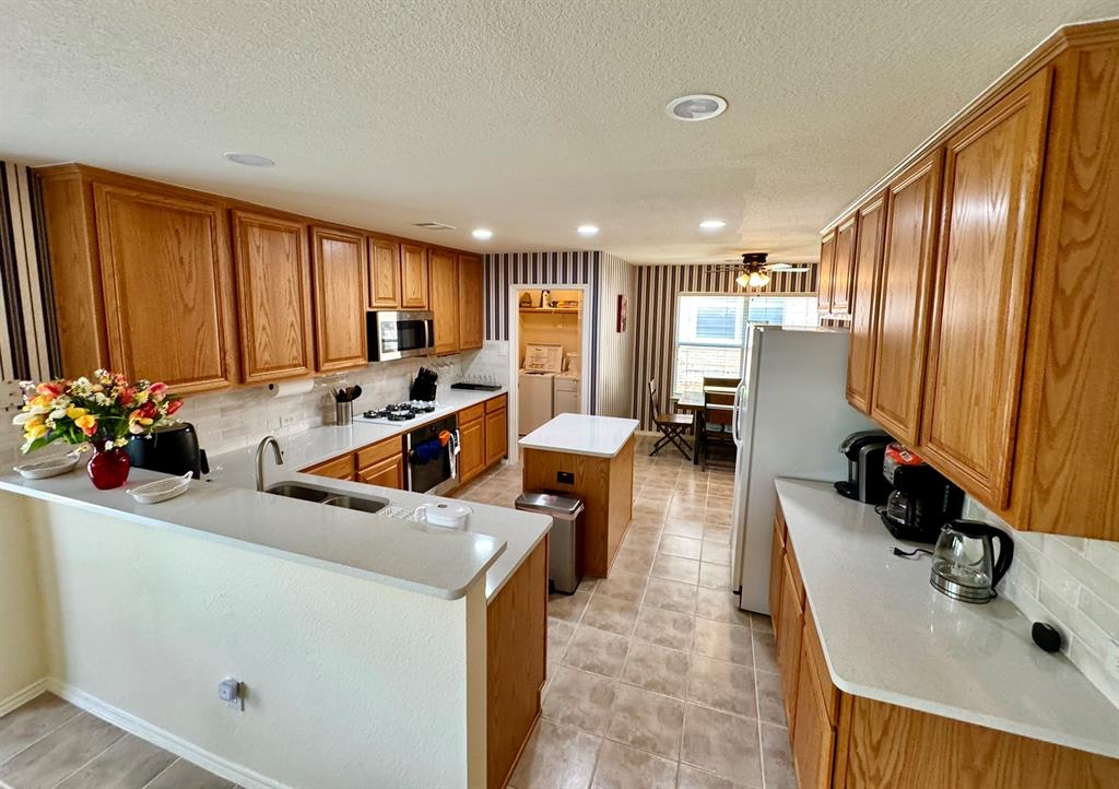 Knolls At Russell Creek Ph 1 - Residential Lease