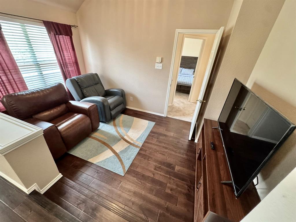 Knolls At Russell Creek Ph 1 - Residential Lease