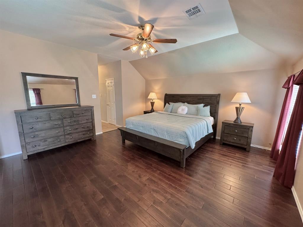 Knolls At Russell Creek Ph 1 - Residential Lease