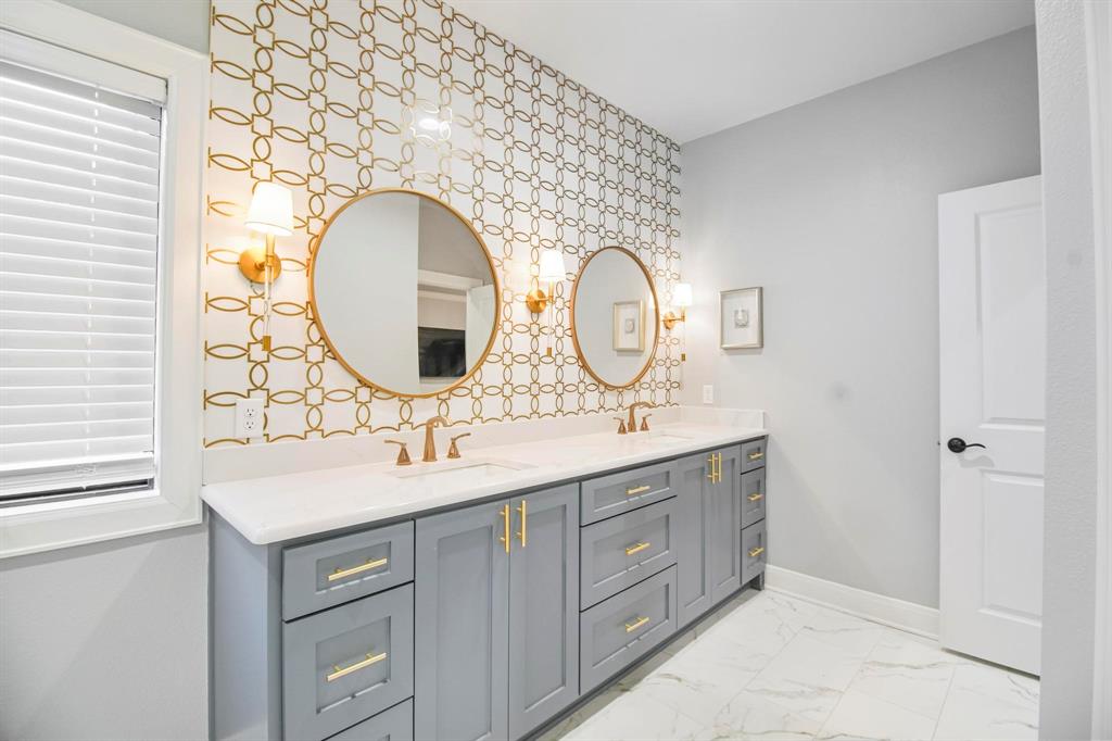 Cottage at Eagles Bluff - Residential