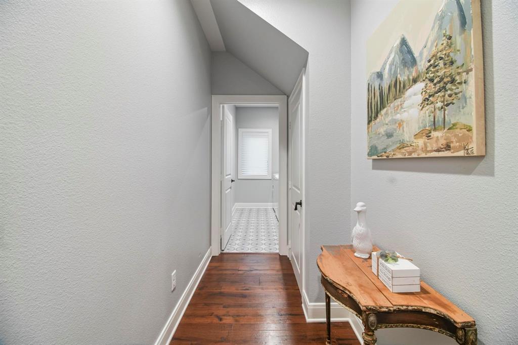 Cottage at Eagles Bluff - Residential