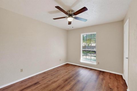 Tiny photo for 917 EDGEFIELD Trail, Flower Mound, TX 75028 (MLS # 21018298)