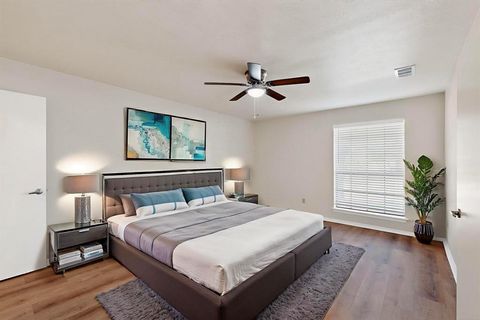 Tiny photo for 917 EDGEFIELD Trail, Flower Mound, TX 75028 (MLS # 21018298)