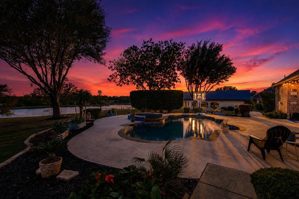 12376 Saddle Club Drive