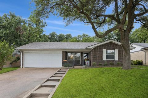 11335 Fernald Avenue Dallas TX 75218