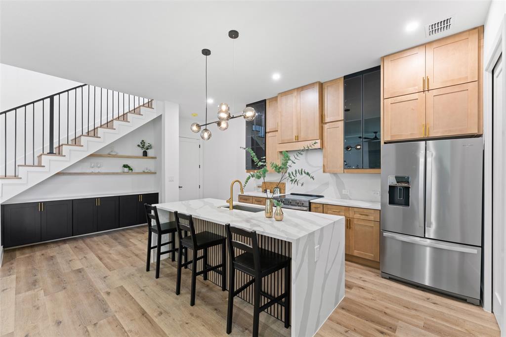 ROCHESTER PARK - Residential