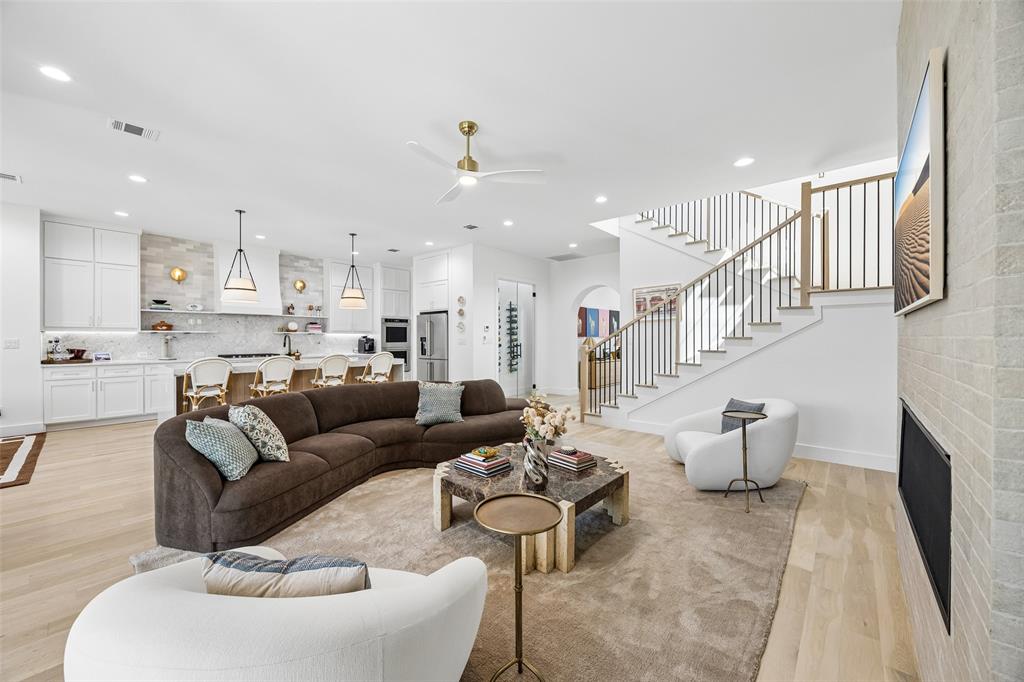 3722 Cortez Drive
