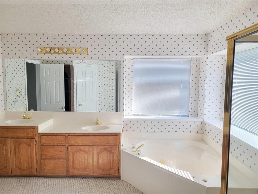 Creek Crossing Estates - Residential