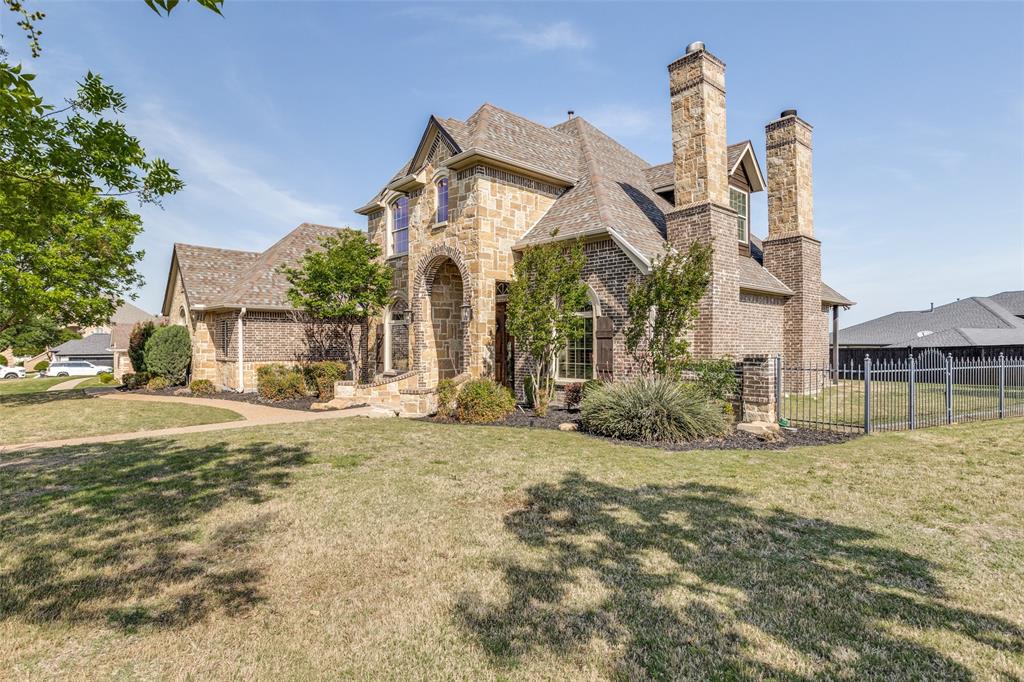 8813 Summit Point Court