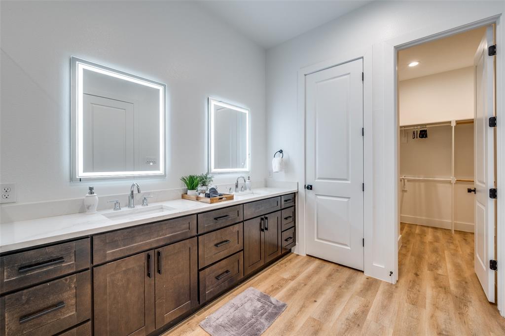 Roanoak Grove - Residential